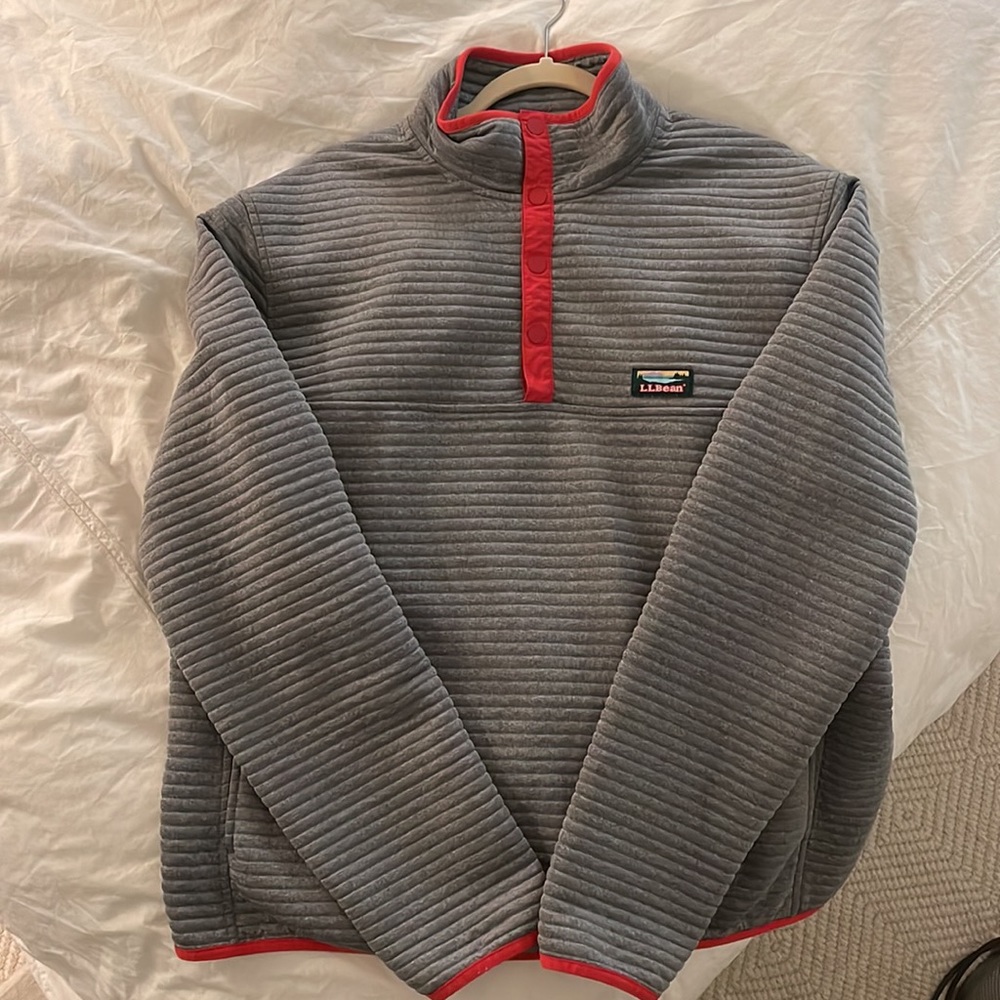 LLBean Men's Airlight Knit Pullover in size XL